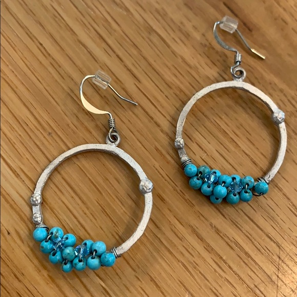 Custom Earrings ~Silver Tone~ Turquoise Aqua Beads - Picture 2 of 9